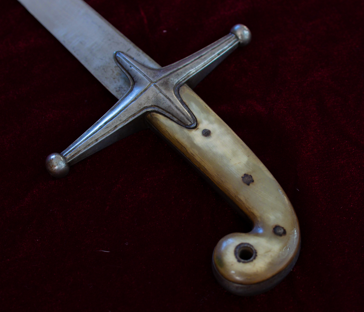 Name:  Cavalry Officers' Sabre a l'Orientale 08.jpg
Views: 636
Size:  736.6 KB