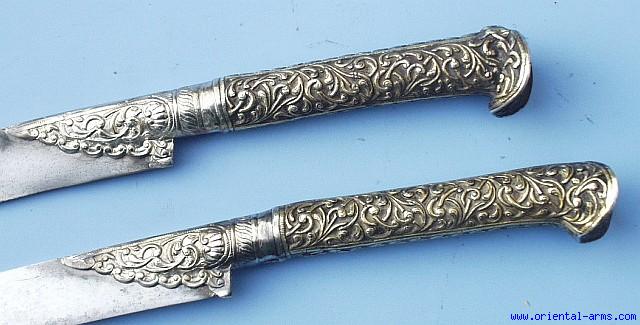 Name:  Ottoman double knives-3.jpg
Views: 2707
Size:  38.9 KB